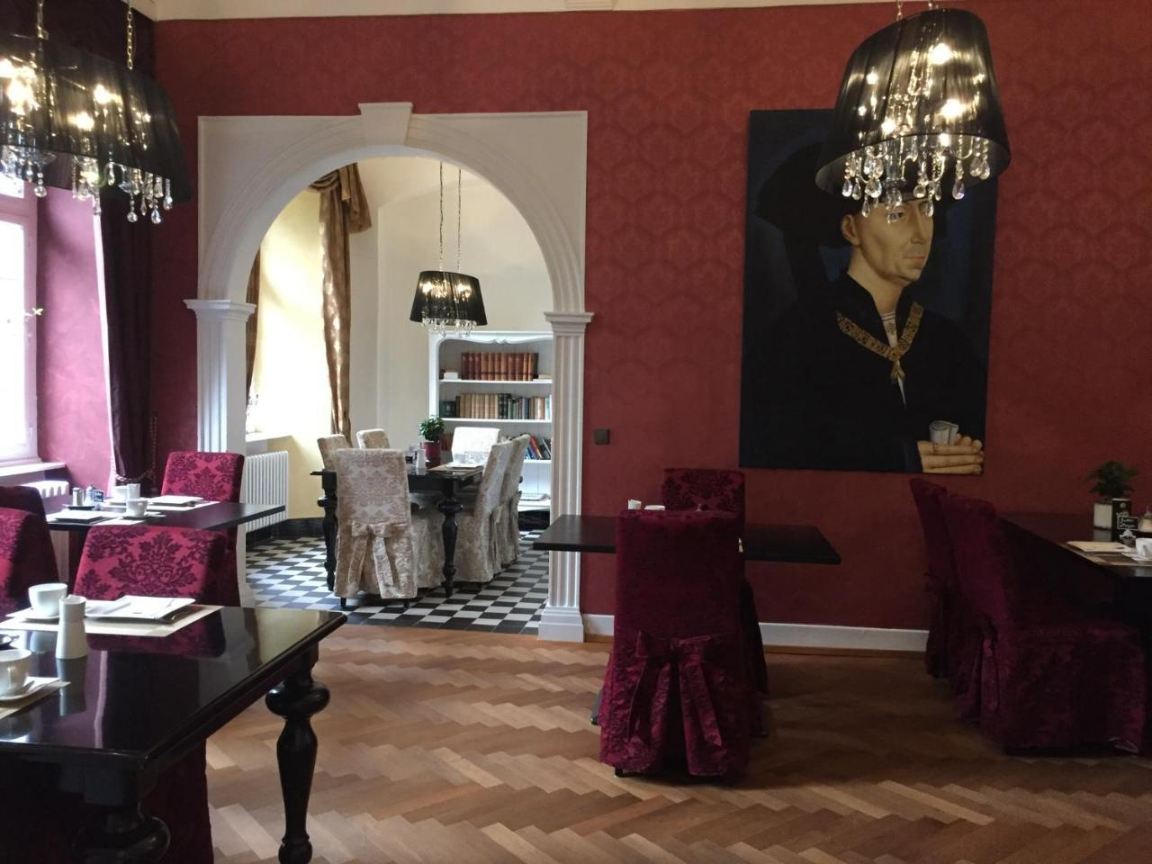 Hotel Karolingerhof Kröv Esterno foto